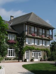 Entrée de la Maison d'hôtes Les Hortensias